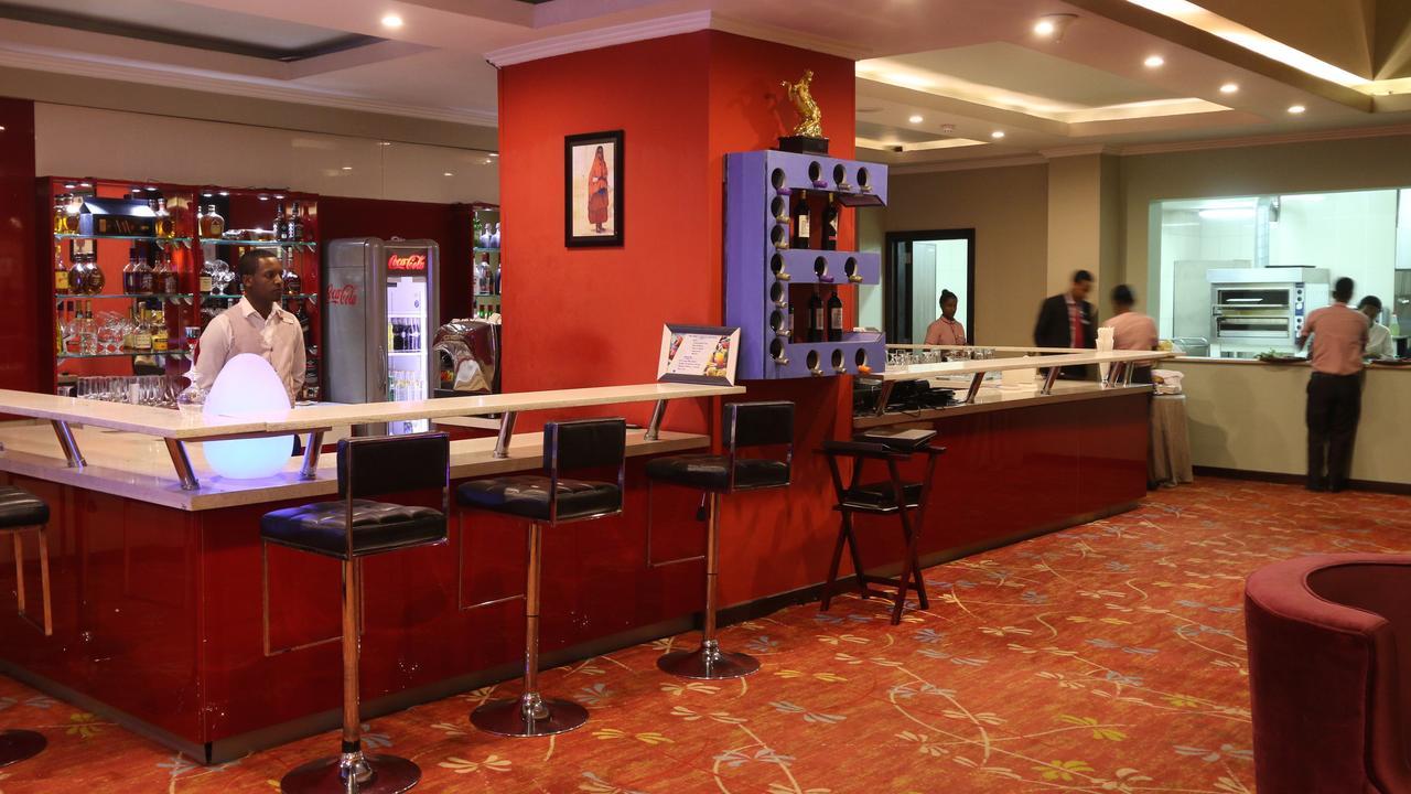 Elilly International Hotel Addis Ababa Exterior foto
